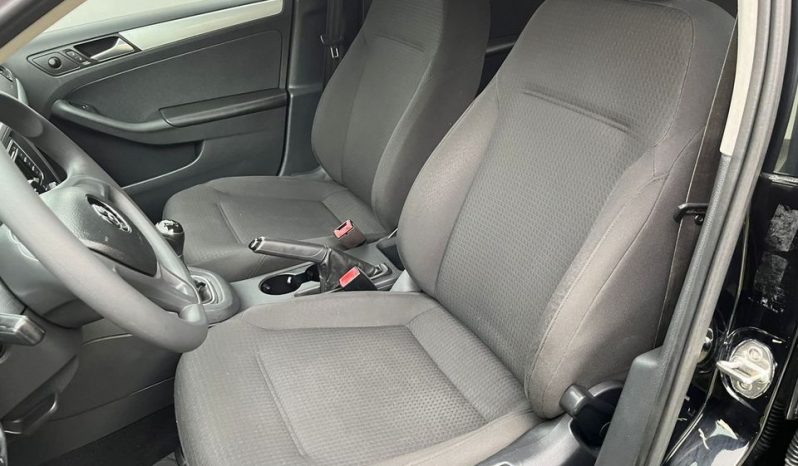 Volkswagen Jetta Mod 2016 full