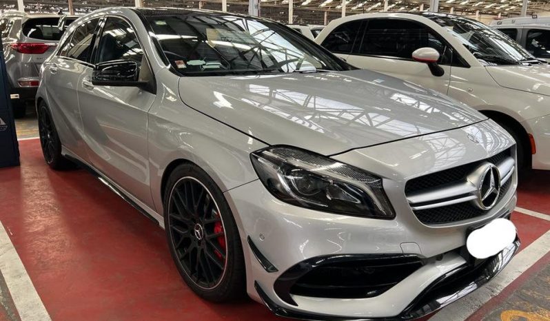 Mercedes-Benz AMG 2017 full