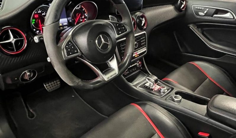 Mercedes-Benz AMG 2017 full