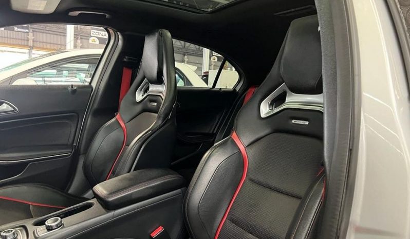 Mercedes-Benz AMG 2017 full