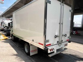 Isuzu Elf 300 H 2023