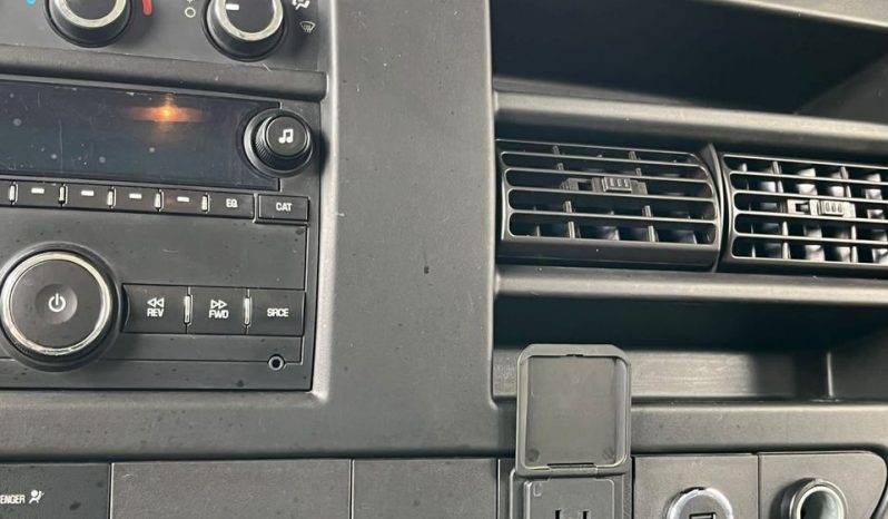 Chevrolet Express Van 2019 full