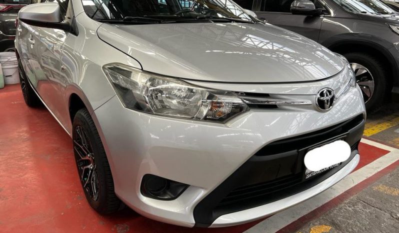 Toyota Yaris 2017 full