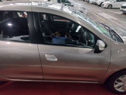 Renault Logan 2017 full